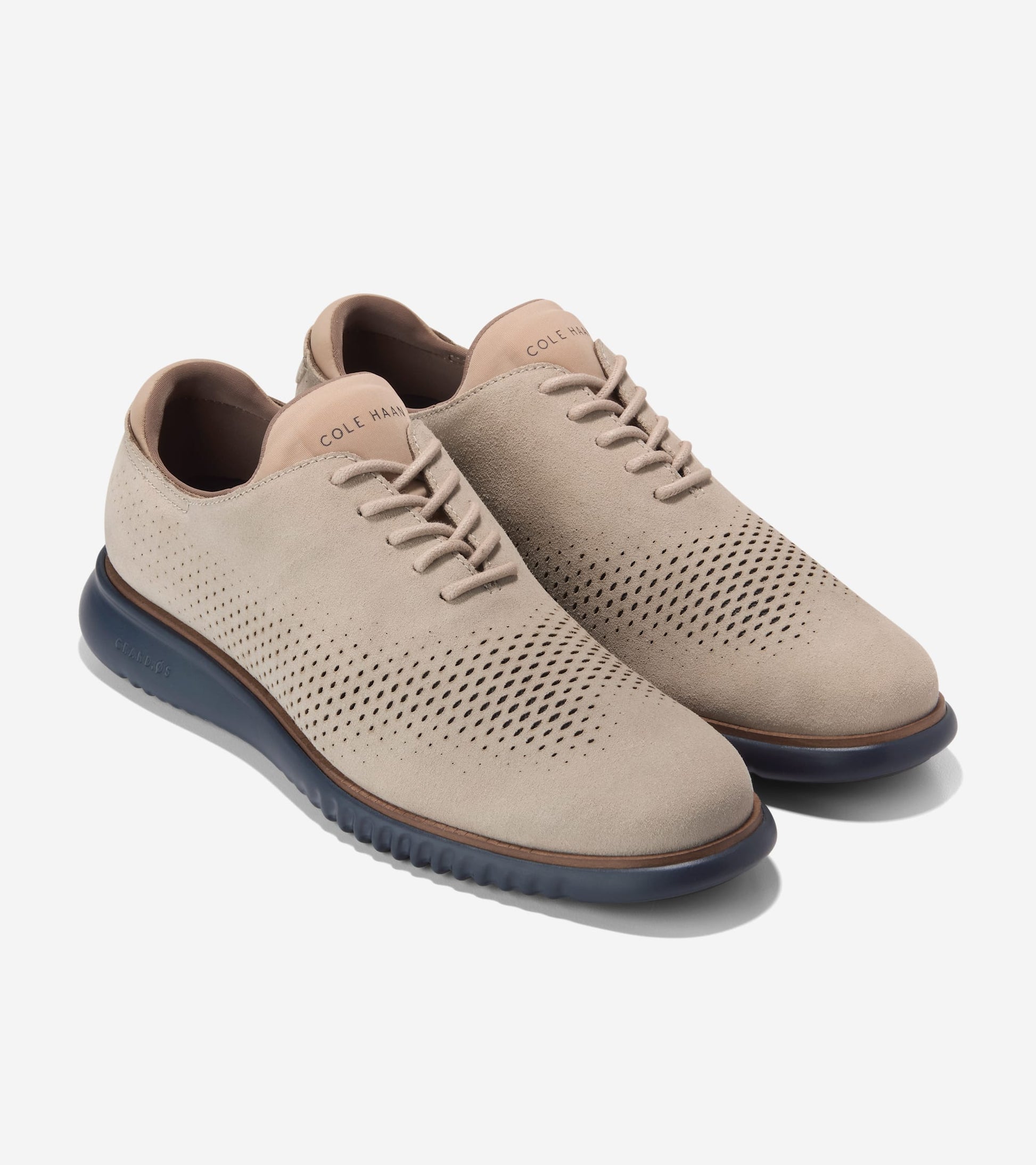 cole haan casual dress shoes Men's ZERGRAND Remastered Plain Toe Oxford - Brown The Cole Haan Mens GrandSeries Oxfords seamlessly blend classic dress shoe sophistication with modern comfort and versatility Cole Haan Men's 2.ZERGRAND Laser