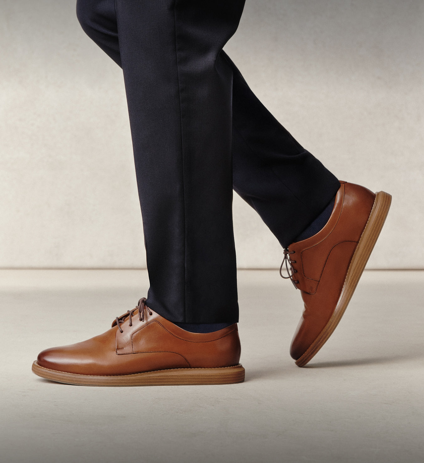Man wearing brown oxfords