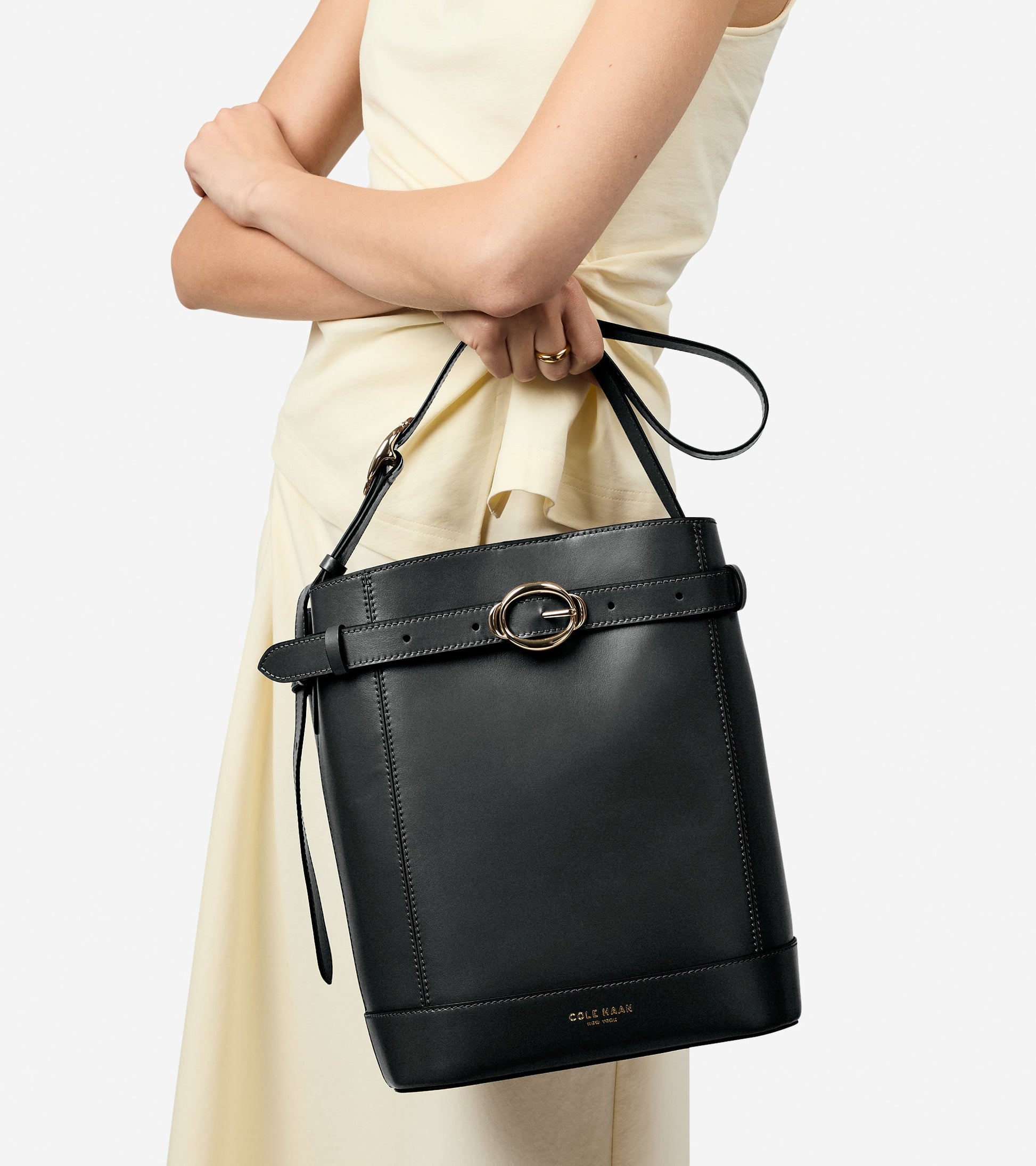Women's Alexandria Bucket Bag-Black