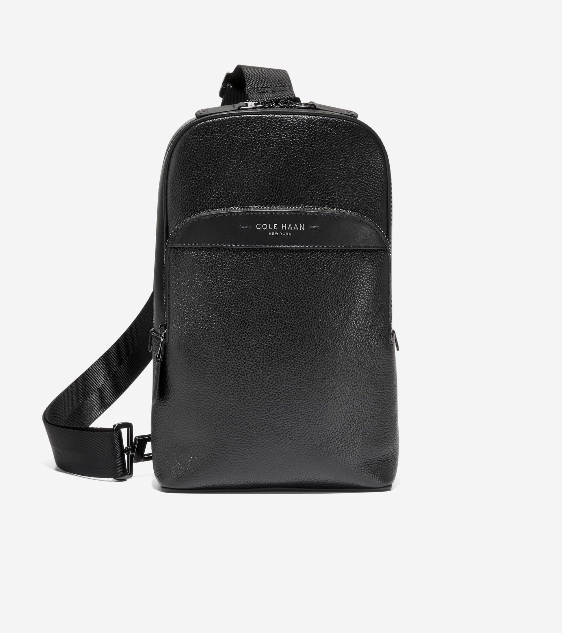 black herondon sling leather backpack brn Lorman featuring clean lines and a classic yet unique design Osprey | Transporter Sling |