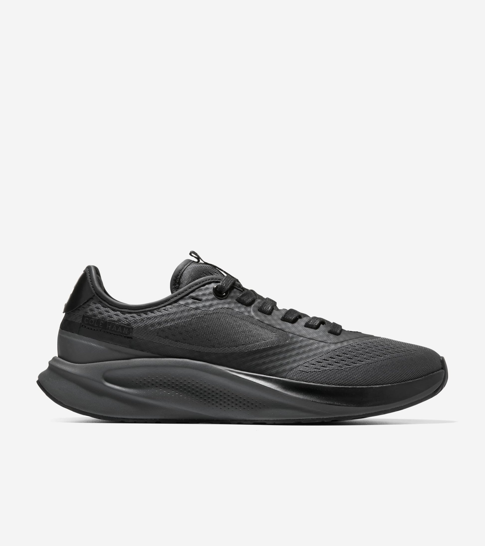 Men's GrandPrø All-Day City Running Shoe-Black-Gray Pinstripe