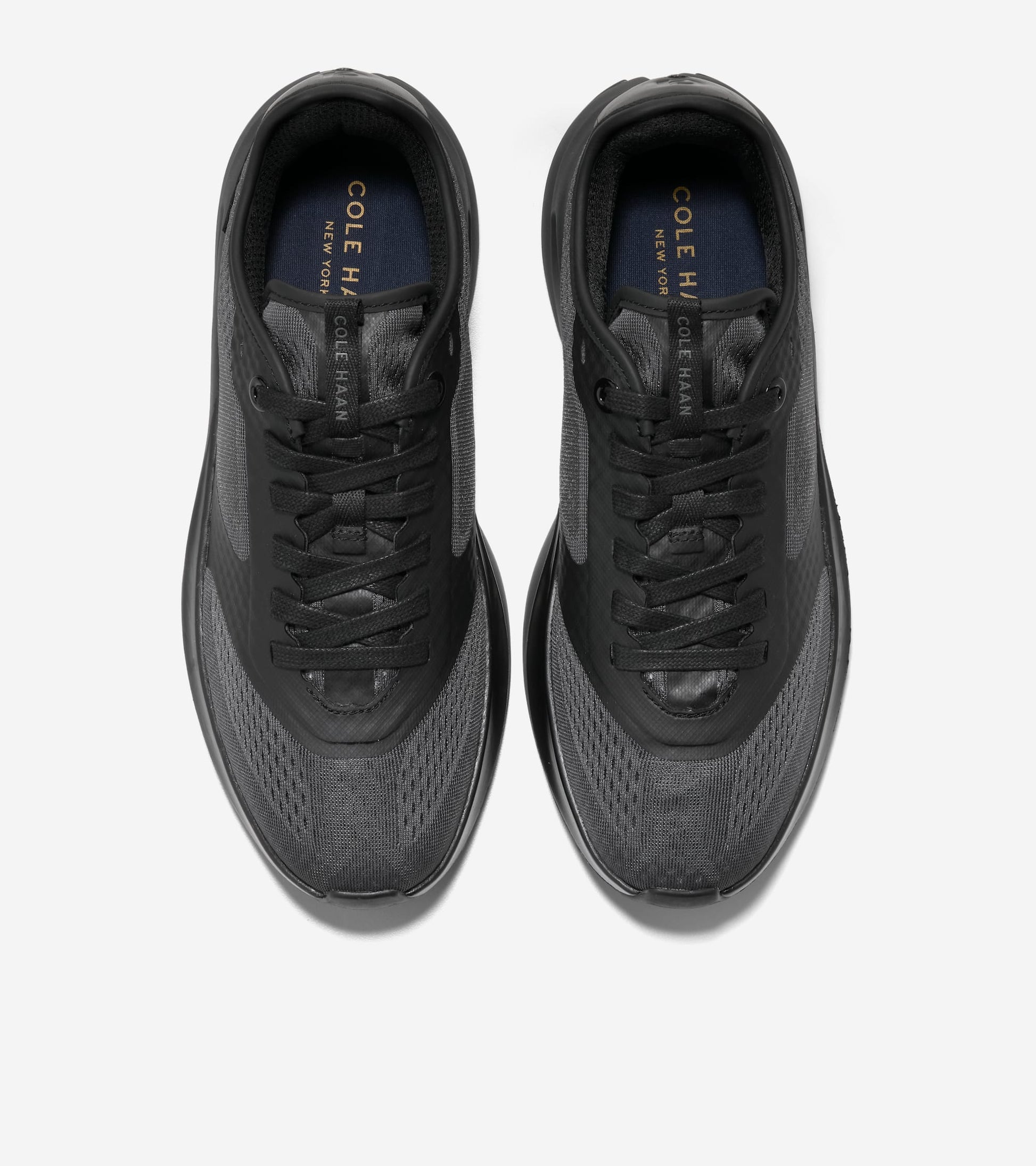 Men's GrandPrø All-Day City Running Shoe-Black-Gray Pinstripe
