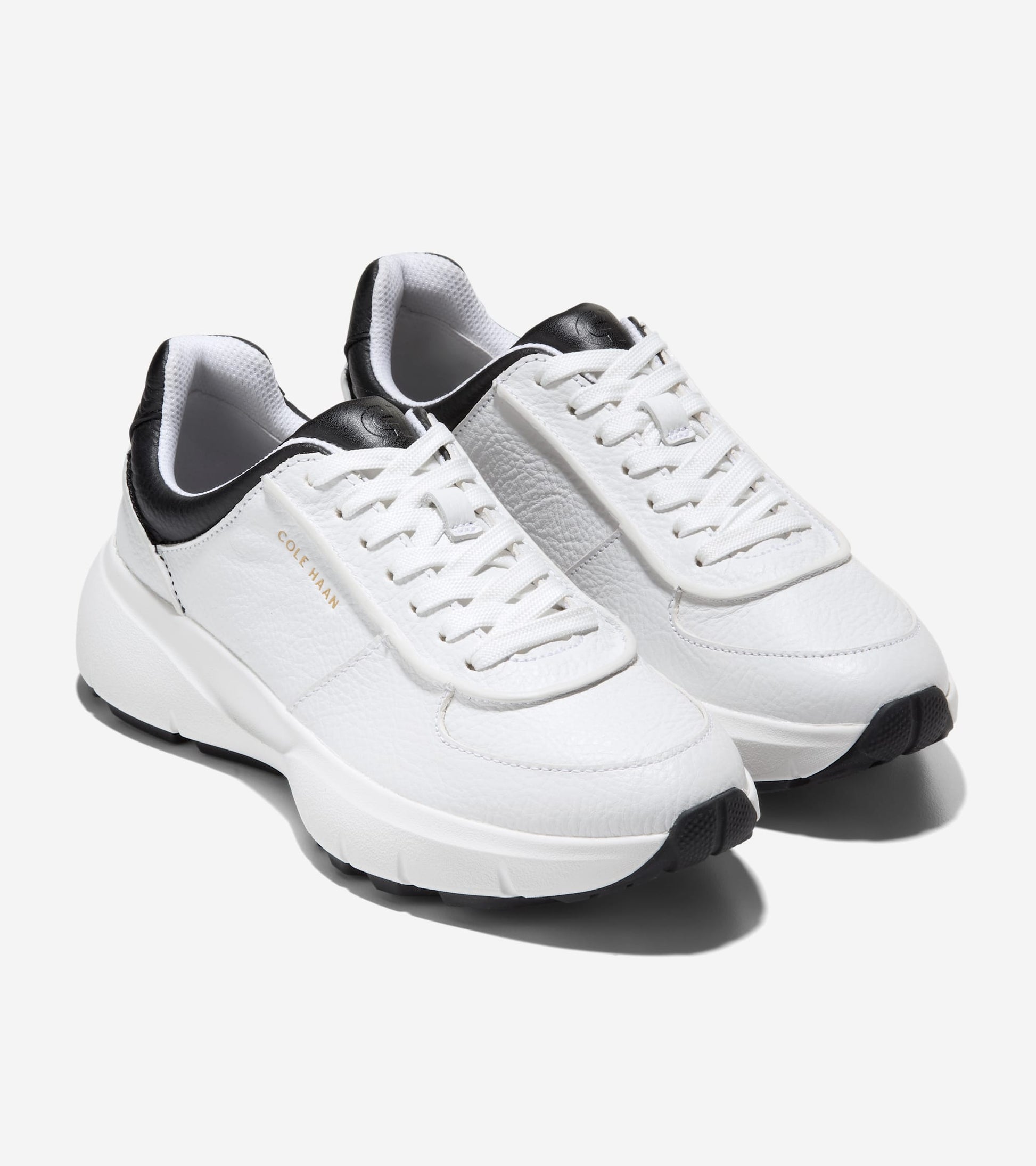 Women's GrandPrø Runner 2.0-White-Black