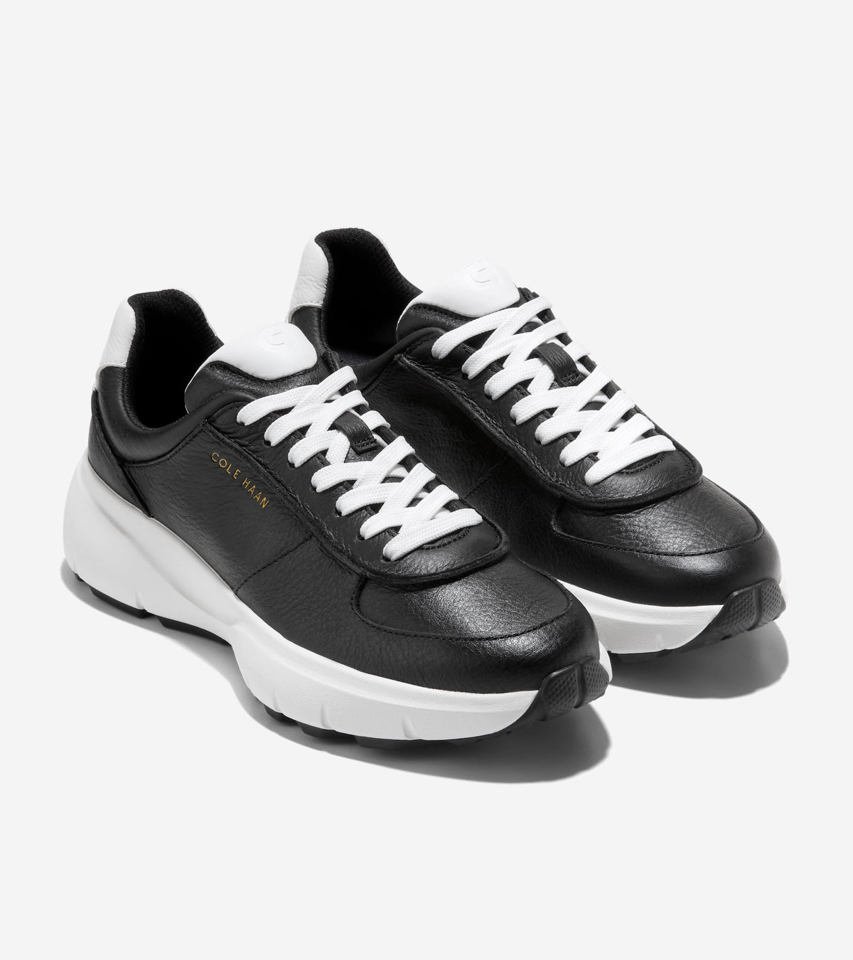 Women's GrandPrø Runner 2.0-Black-White