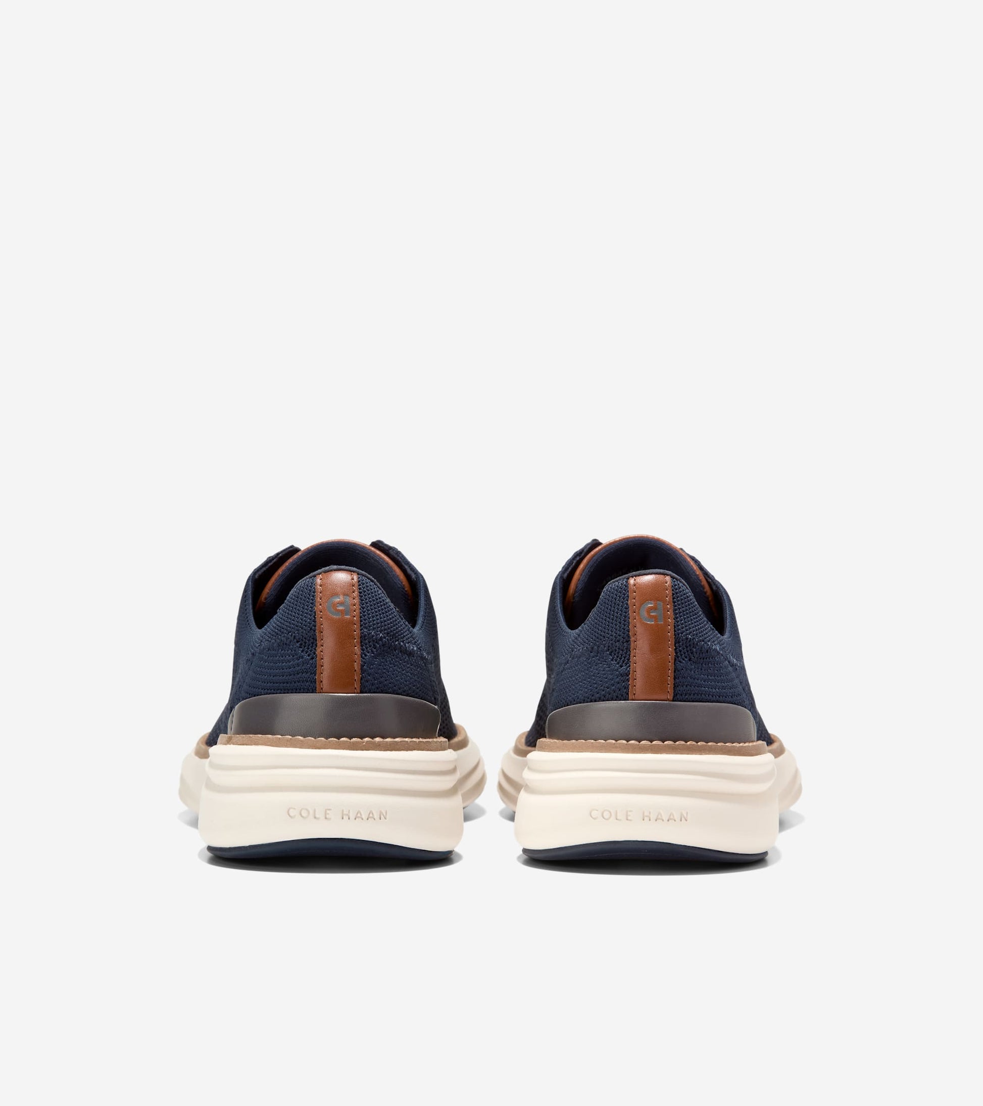 Men's ØriginalGrand Horizon Stitchlite™ Wingtip Oxfords-Navy Blazer-British Tan-Ivory