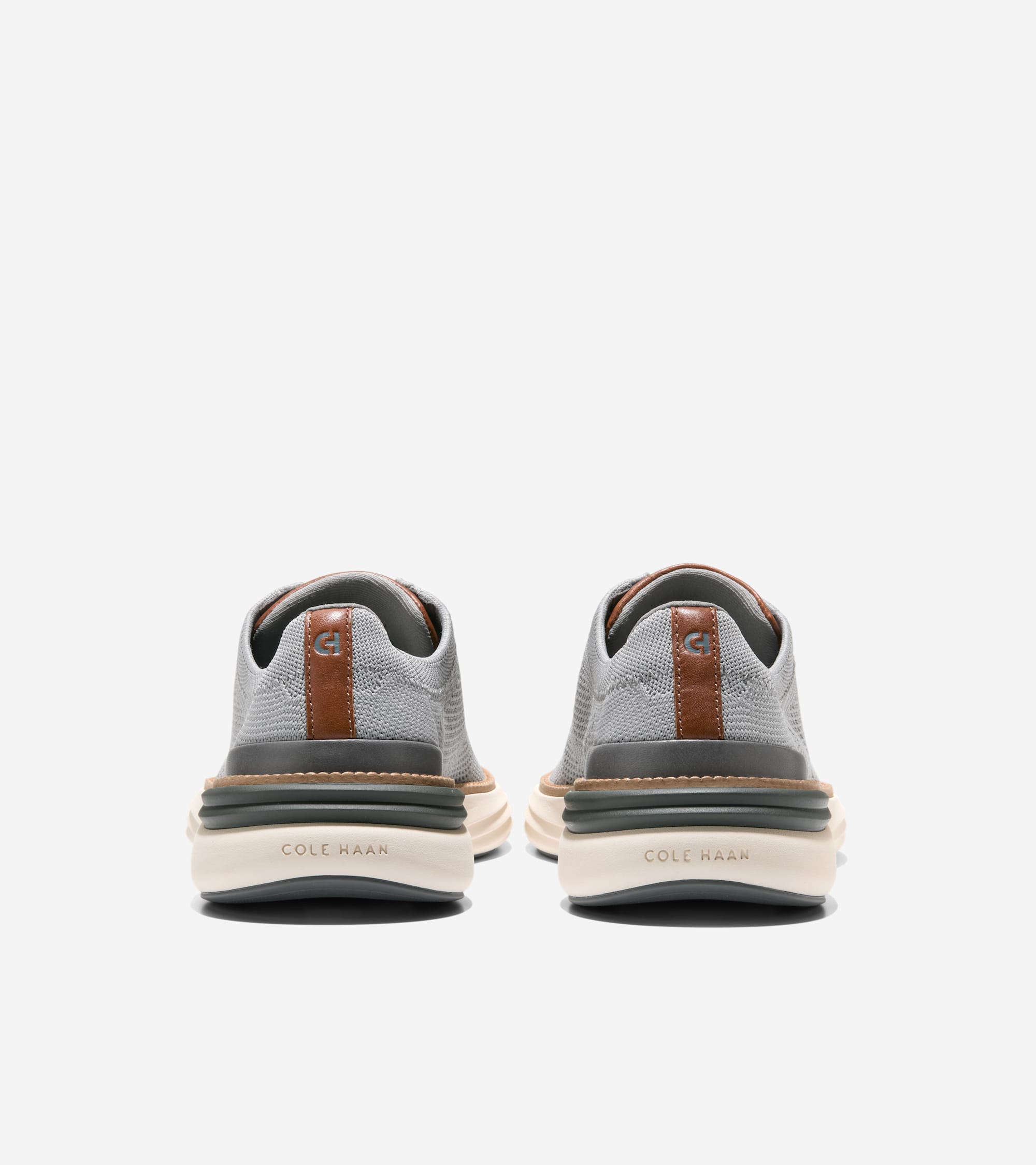 Men's ØriginalGrand Horizon Stitchlite™ Wingtip Oxfords in Grey