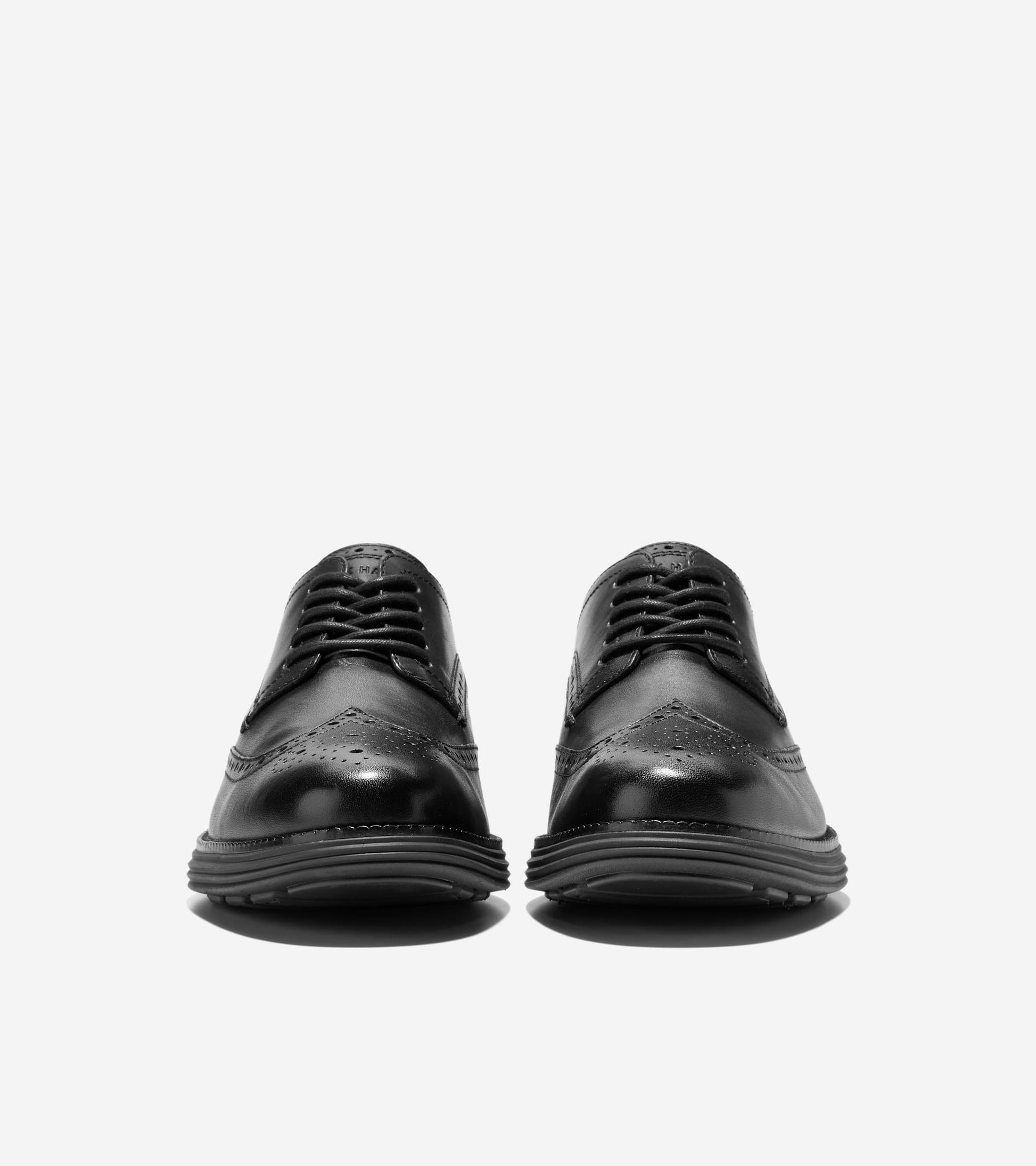 Cole Haan Men's riginal Grand Remastered Wingtip Oxford Shoes - Black | Size 13 Wide Cole Haan Men's riginal Grand Remastered Wingtip Oxford Shoes - Black | Size 13 Wide