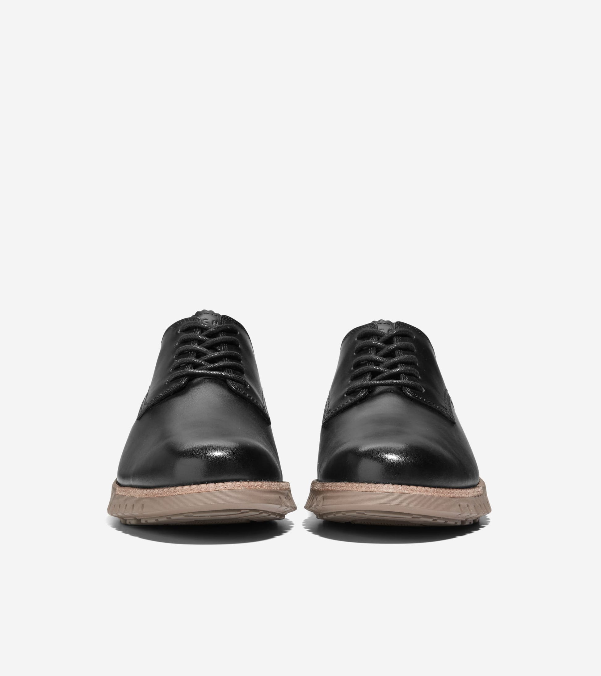 Zapato Cole Haan Hombre Zerogrand Oxford con punta de ala Negro - My