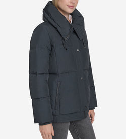 Women's Twill Nylon Down Jacket with Trapunto Stitch Details-Black