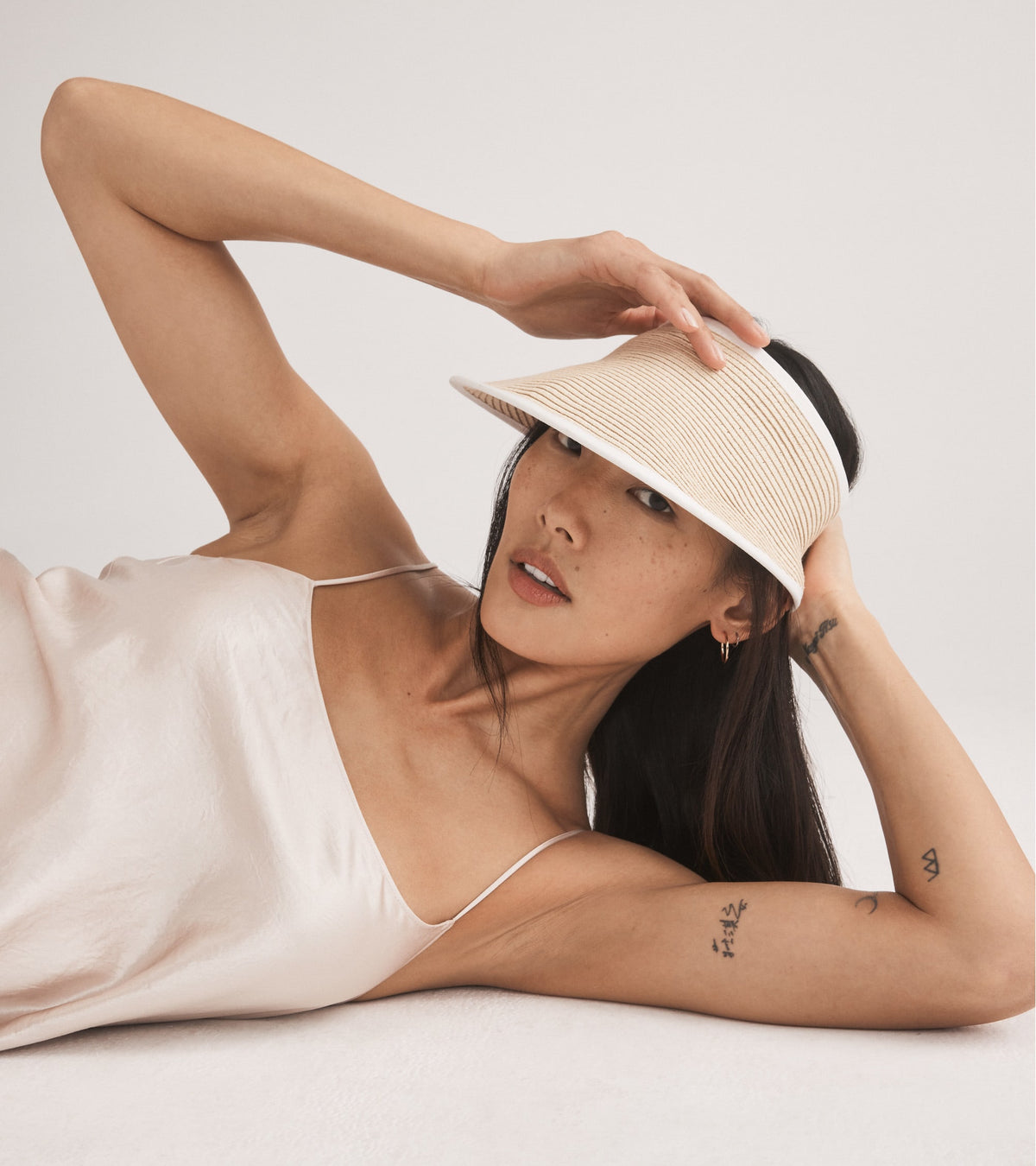 Packable Straw Visor in Beige | Cole Haan display picture 3