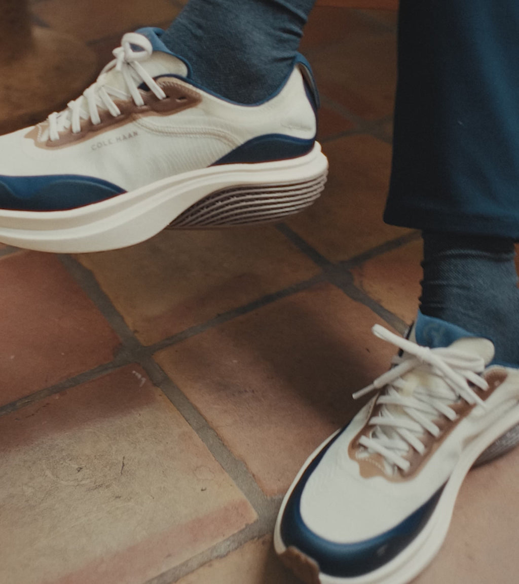 Men's ØriginalGrand SkyWeave™ Everarc Running Sneakers