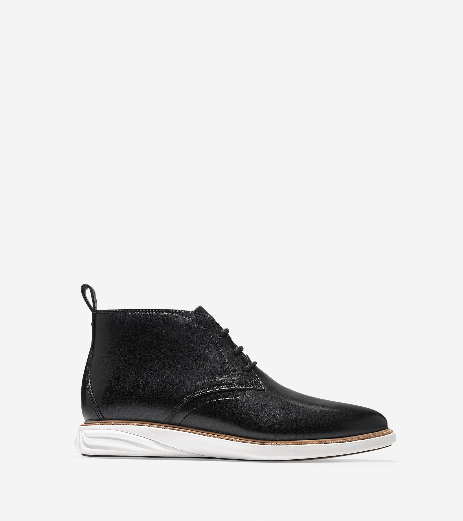 Men's Grand Evolution Chukka in Black 