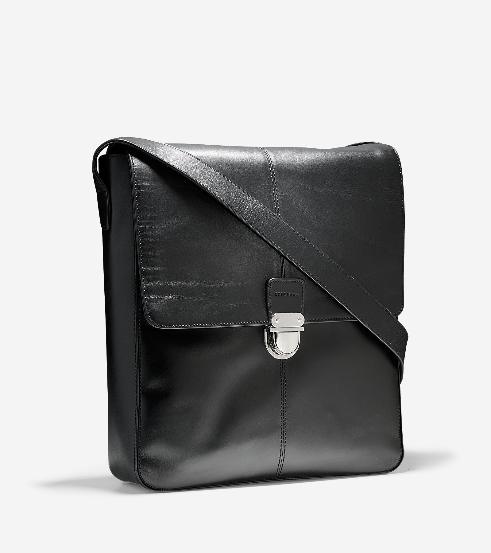 Cole haan smooth leather messenger clearance bag