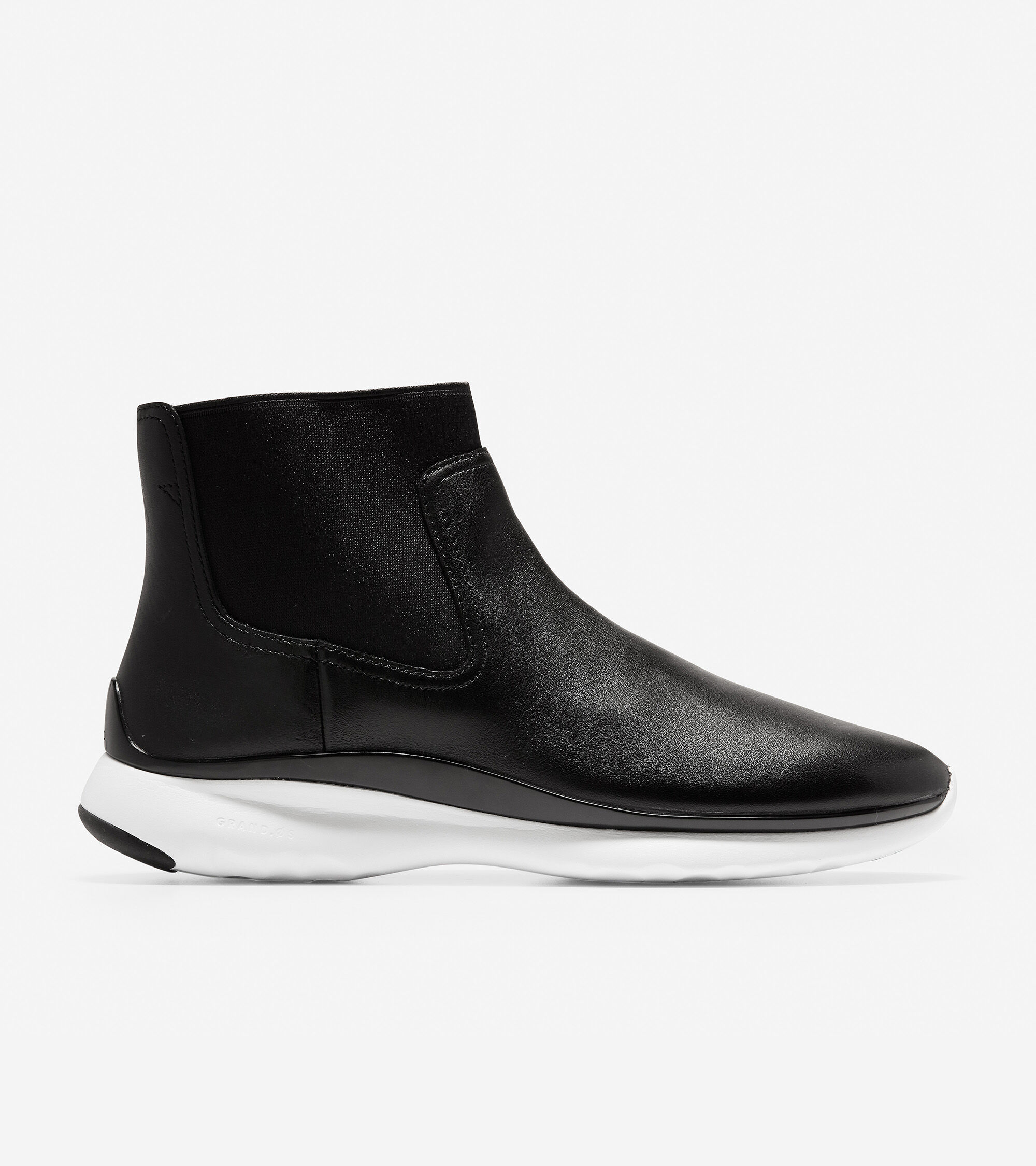 Chelsea Boot in Black Leather-Optic 