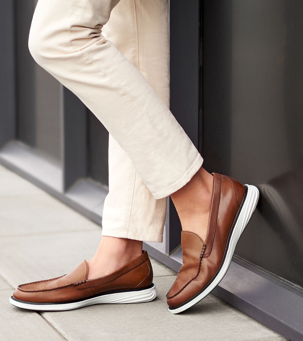 Men's OriginalGrand Venetian Loafers in Woodbury-Ivory | Cole Haan