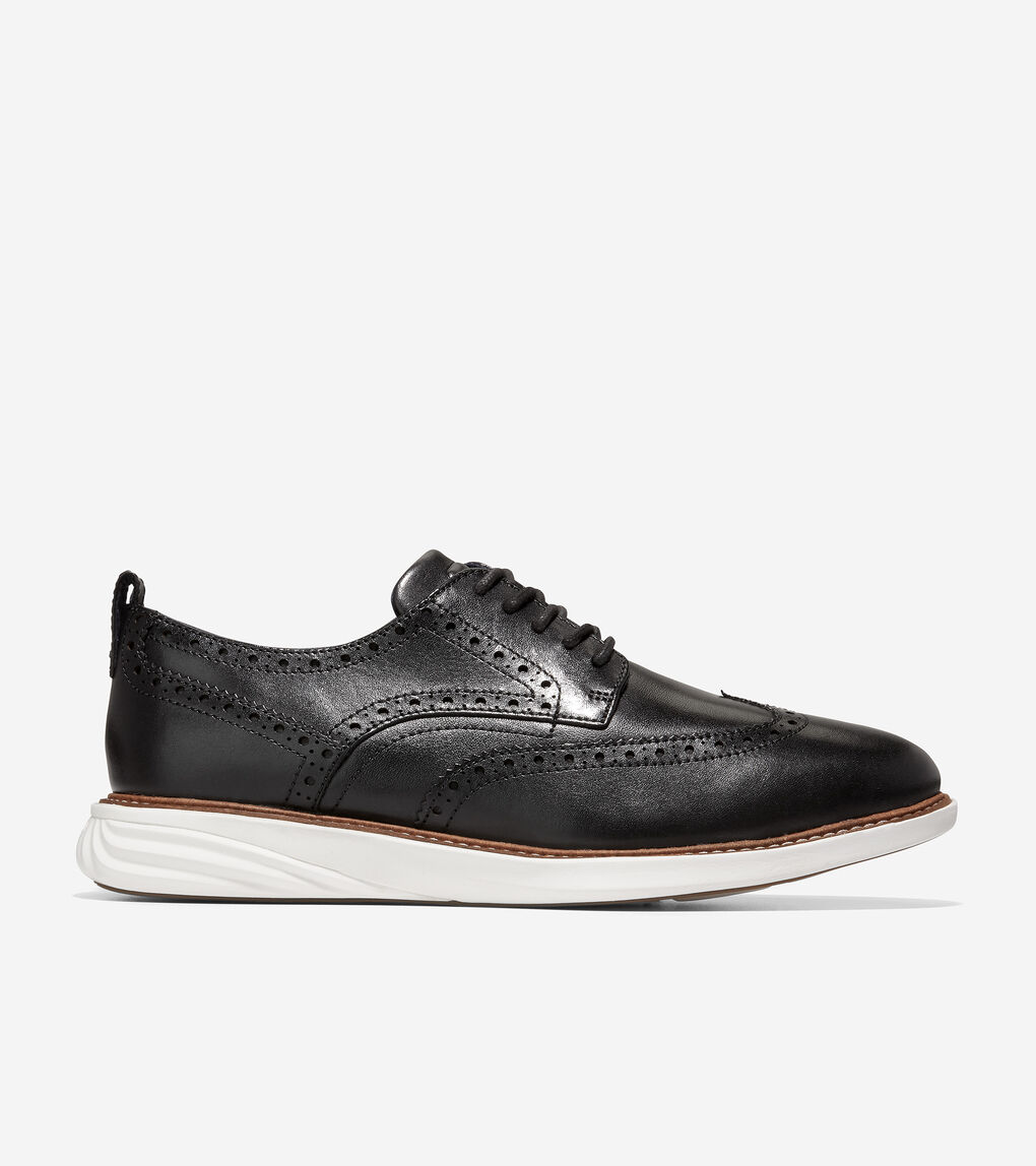 Men's Grand Evolution Wingtip Oxford in Black Leather-ivory | Cole Haan